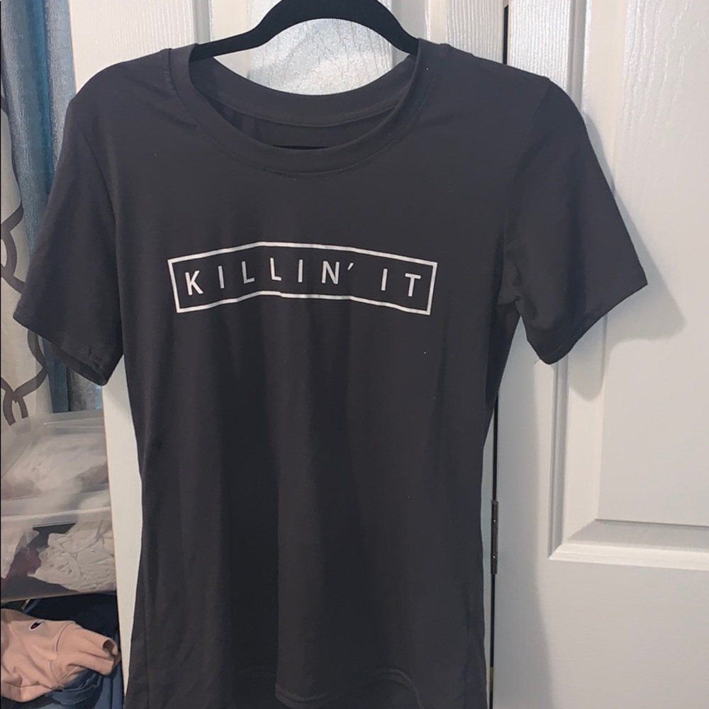 Killin’ It graphic tee, size S/M, grey, shirt, top